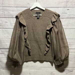 Design History Sweater with Puff sleeve